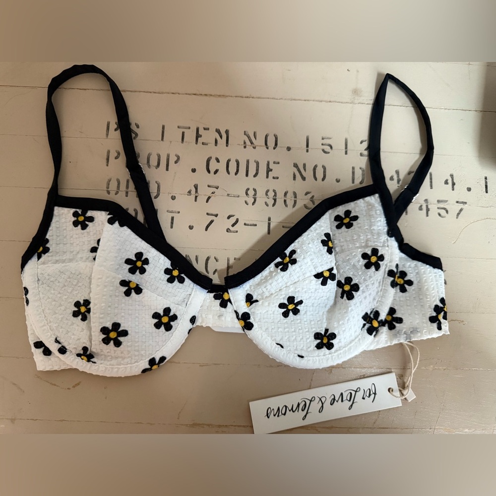 For Love And Lemons Black and White Flower Bra XS NWT